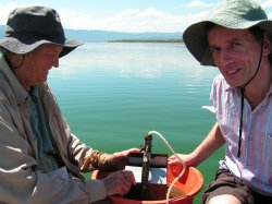 Jo Darlington and Chris Garsten - mud sampling